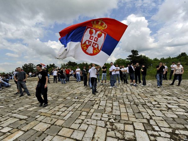 протесты в Сербии