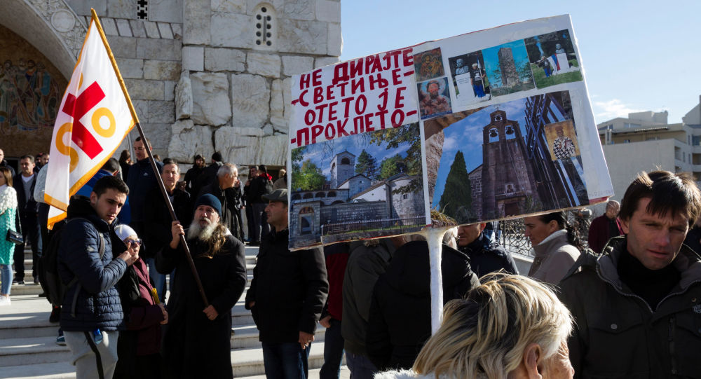 Протесты верующих Черногории