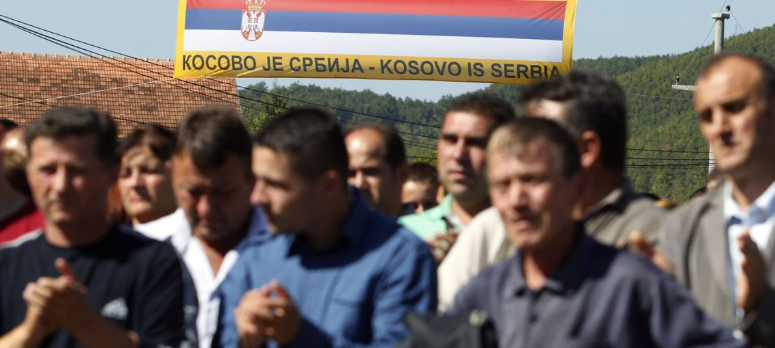 Власти Сербии защитят сербов в Косово