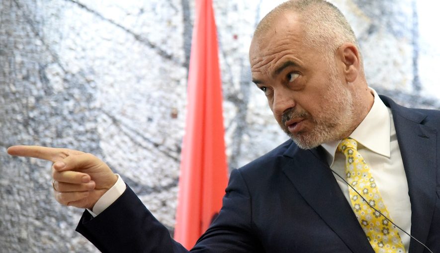 Албания разрывает отношения с Сербией