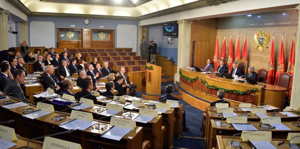 В Черногории избрали новое правительство