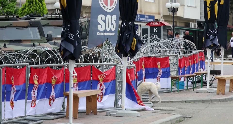 Сербские дома вновь подверглись нападению в Косово