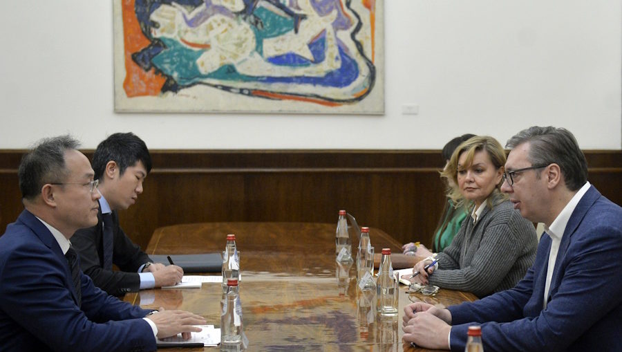 Посол Китая в Сербии Ли Мин заявил, что вопрос Косово и Метохии должен быть решен путем диалога в рамках резолюции 1244 Совета Безопасности ООН