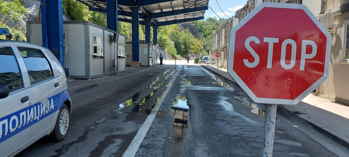 В Косово остановили автобус с сербскими детьми